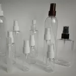 Флакончики флакони пластикові зі спреями,  розпилювачами
