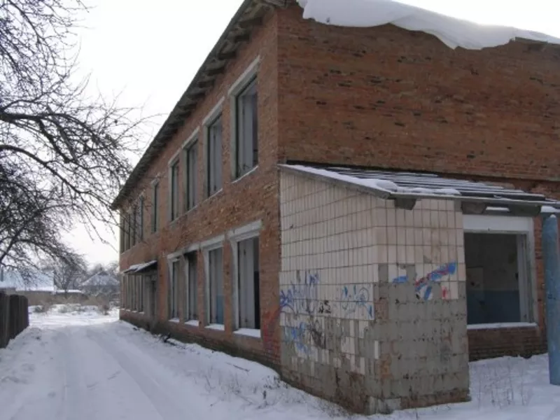 помещение в Сумской области,  районный центр. Под производство,  склад.. 2