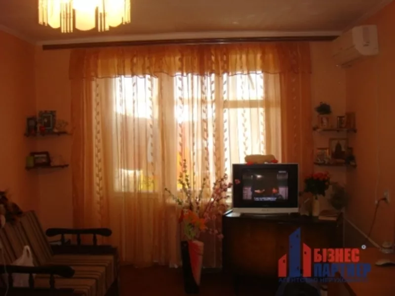 Продается 1-комнатная квартира по ул. Одесская. 