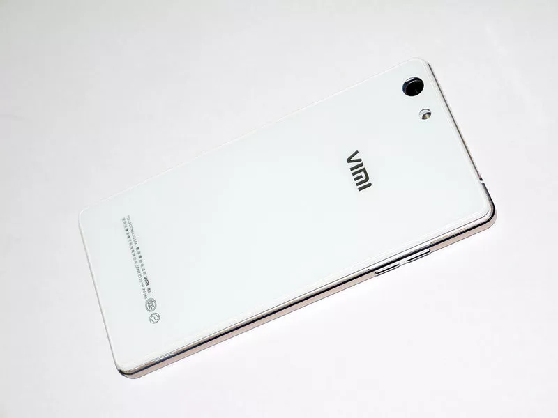 Телефон HTC ViMi W3-R5 экран 4.6