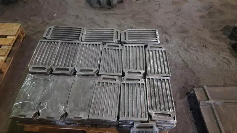 Виробництво литих деталей,  у тому числі великогабаритних 5