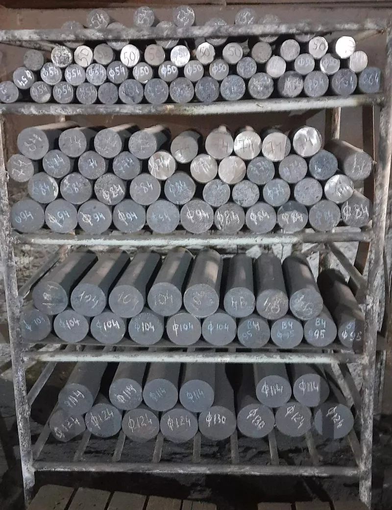 Чавунний кругляк різних діаметрів і марок 2